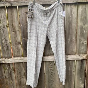 Mosaic & co. Pants sz. L NWT